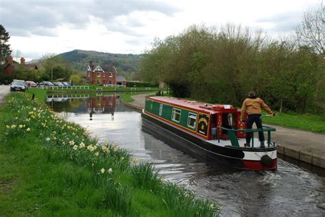 Top 10 canals in the UK | Owatrol Direct