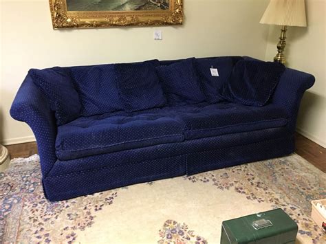 Lot# 97- Vintage Sofa Hide-a-bed in Good Condition. - Puget Sound ...