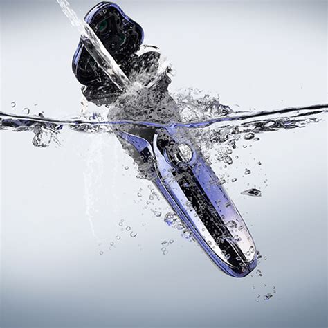 Waterproofed Electric Shaver Grooming Kit for Men Shaving