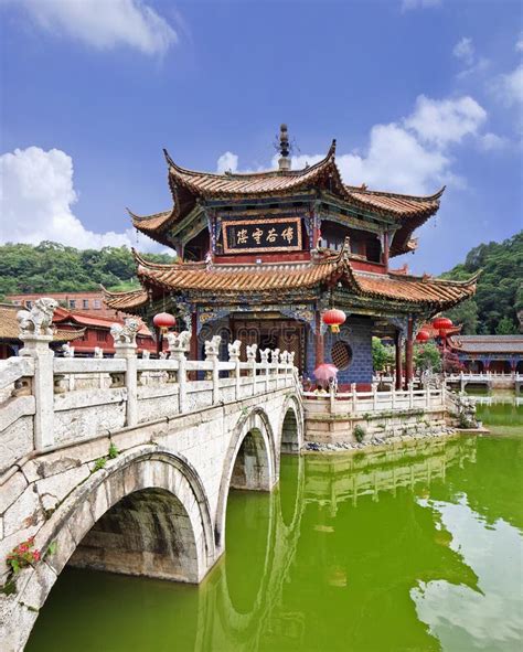 Yuantong Temple, Kunming, Yunnan Province, China Editorial Stock Image ...