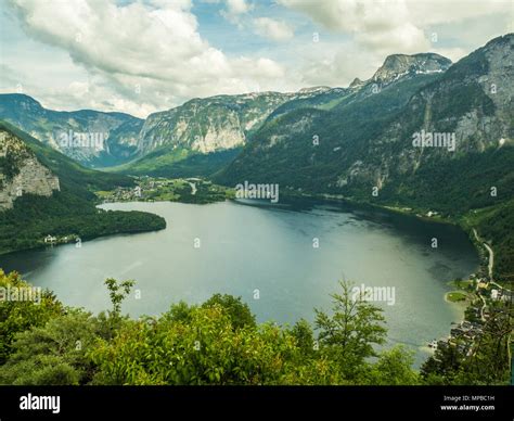 Lake Hallstatt in Austria Stock Photo - Alamy