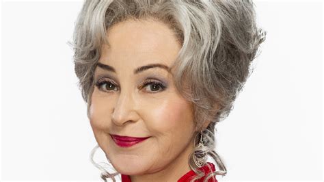 Young Sheldon Star Annie Potts Shares A Little Glimpse Of Meemaw's Fate ...