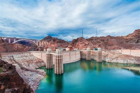 Hoover Dam Day Trip from Las Vegas by Luxury Van 2024