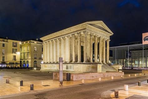 2024 A Private Guided Historical and Cultural Tour in Nîmes (Nimes)