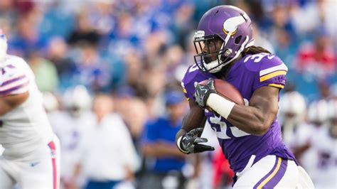 Vikings first depth chart features three rookies in starting roles