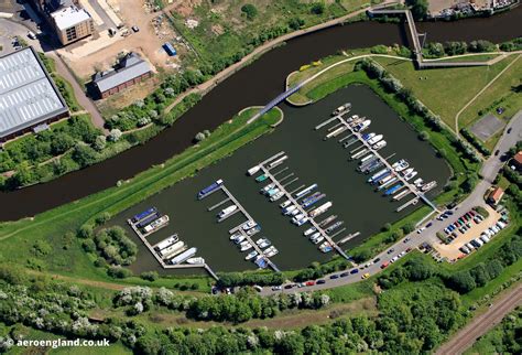 aeroengland | aerial photograph of Newark Marina