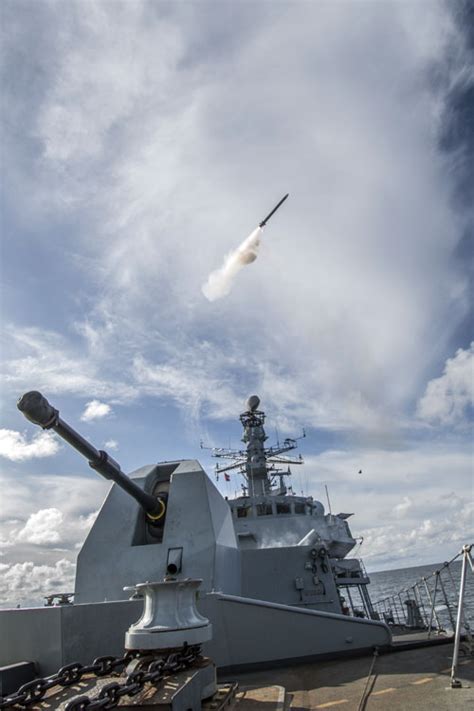 Sea Ceptor Missile System Enters Royal Navy Service | Joint Forces News