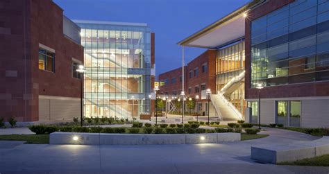 An look at Wing B of the Science Building at California State ...