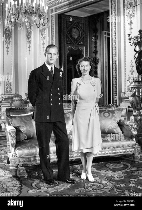 Portrait of Queen Elizabeth II and Prince Philip Stock Photo: 69277269 ...