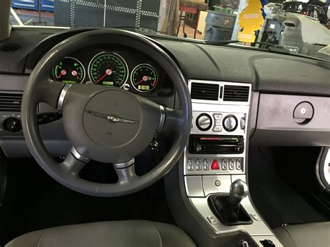 2004 Chrysler Crossfire - Interior Pictures - CarGurus