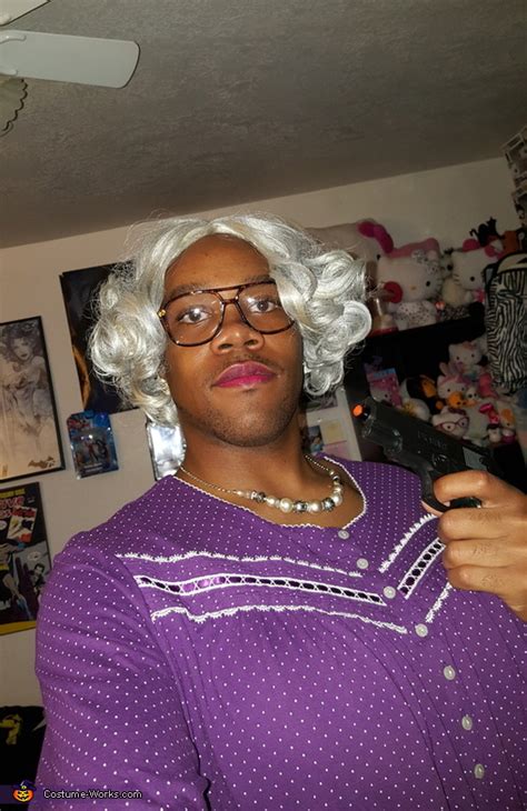 Madea Halloween Costume - Photo 2/2