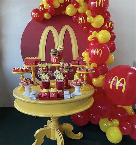 Decor MC DONALDS