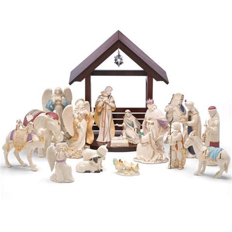 Lladro Christmas Arch, Christmas Luxury, Christmas Interiors, Christmas Nativity, Christmas ...