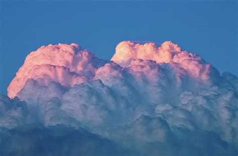 Cumulonimbus Cloud Top at Sunset Photograph by David Lamb | Pixels