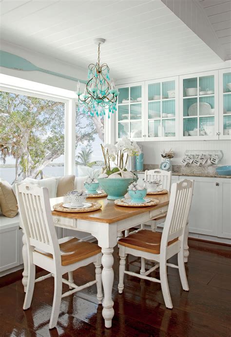 White dining room | Coastal dining room, Coastal living rooms, Beach house decor