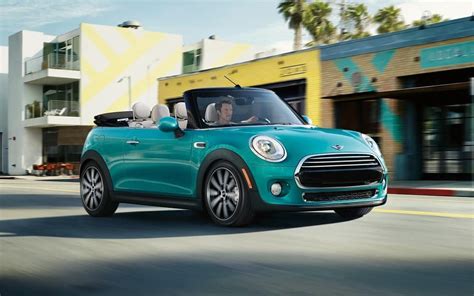 2019 MINI Cooper Convertible Exterior New York City | MINI of Manhattan