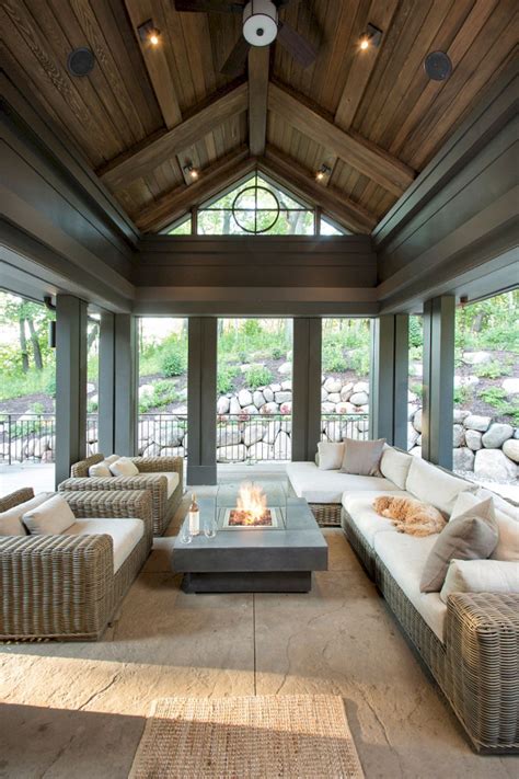 8 Ways To Have More Appealing Screened Porch Deck | Modern organic interior, House design, Home