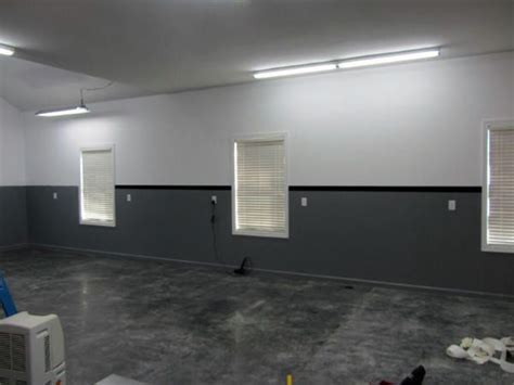 Contrasting Grey and Black Garage Wall Paint Colors