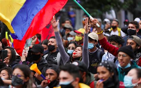 Un malestar de más de un siglo: protestas en Colombia - Movimientos e ...