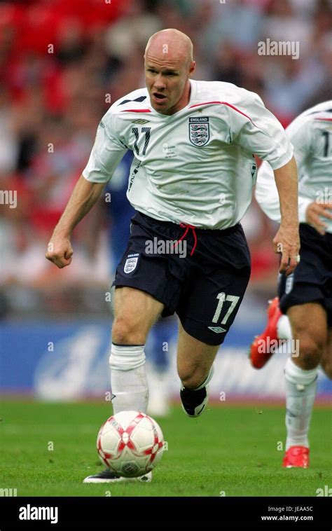 ANDREW JOHNSON ENGLAND & EVERTON FC WEMBLEY STADIUM LONDON ENGLAND 08 ...