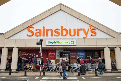 Sainsbury’s to cut more than 3,000 jobs – reports