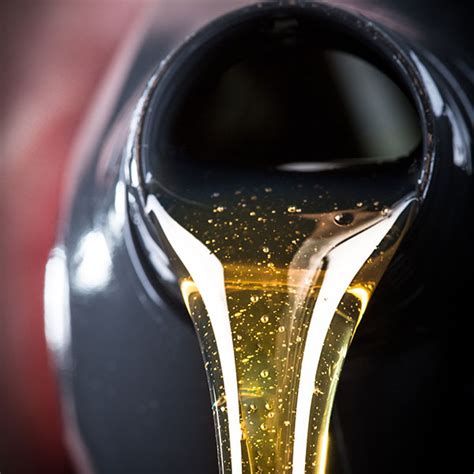 A Beginner’s Guide to Motor Oil: What You Need to Know | Christensen ...