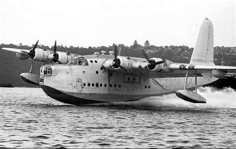 Ansett Short Sunderland 23 C Class Empire Flying Boat (VH-BRF) | Flying boat, Short sunderland ...