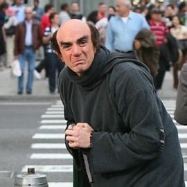 Hank Azaria's Live-Action Gargamel Revealed