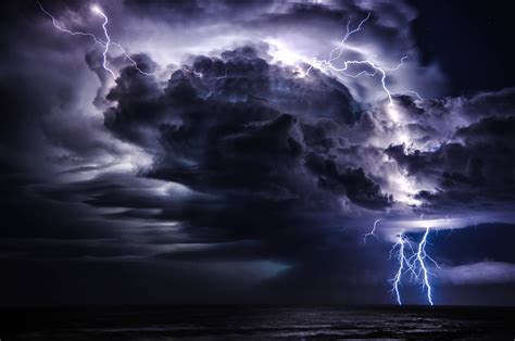 Lightning Storm at Sea | Displaying 15> Images For - Lightning Storms ...