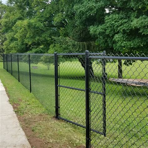 5 Foot Chain Link Fence/black Coated Cyclone Fence/aluminum Fence(manufacturer) - Buy Cyclone ...