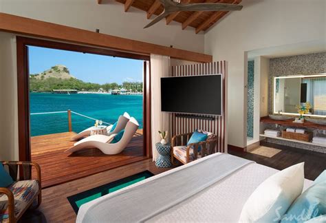 Find Luxury at The Only Overwater Bungalows In St. Lucia