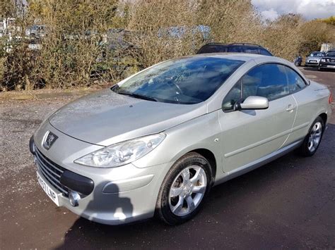 2007 AUTOMATIC PEUGEOT 307 CC CONVERTIBLE well documented history | in Putney, London | Gumtree