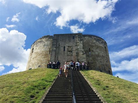 The 16 VERY BEST Things to do in York – A Handpicked City Guide