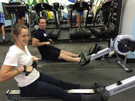 How to Properly Use an Indoor Rowing Machine (Ergometer) - UNC Campus Rec