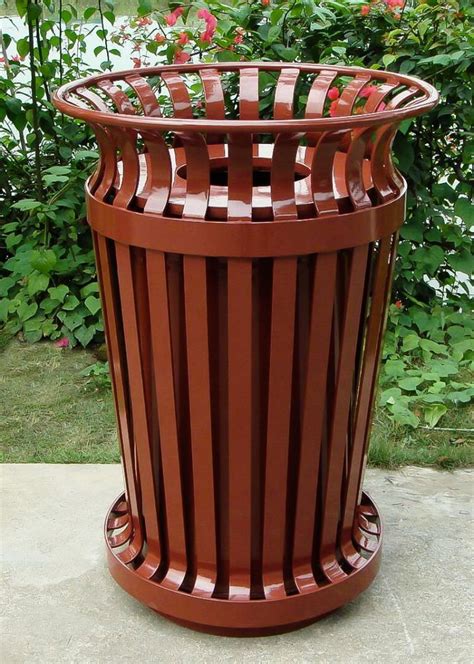 Commercial Outdoor Garbage Cans Toronto | Sunperk Site Furnishings