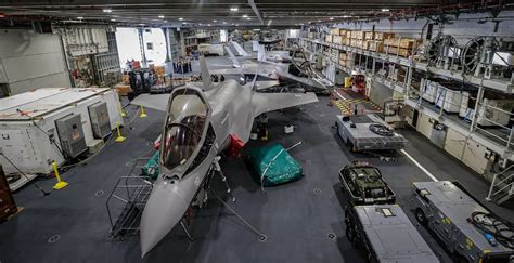 Interesting Photo Shows British F-35B in “Beast mode” Aboard HMS Queen ...