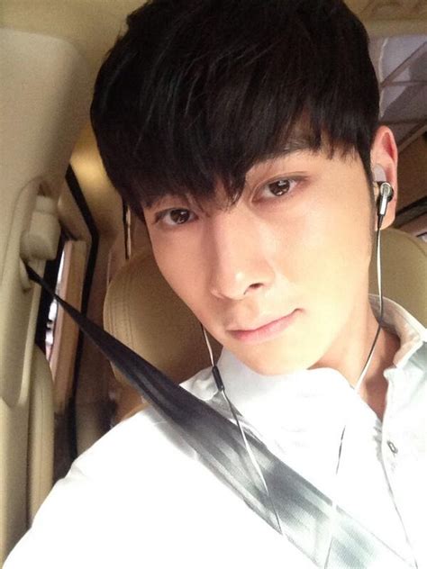 Everything About 2PM: [Twitter] 2PM Chansung: Selca with Natural Light is the Best!