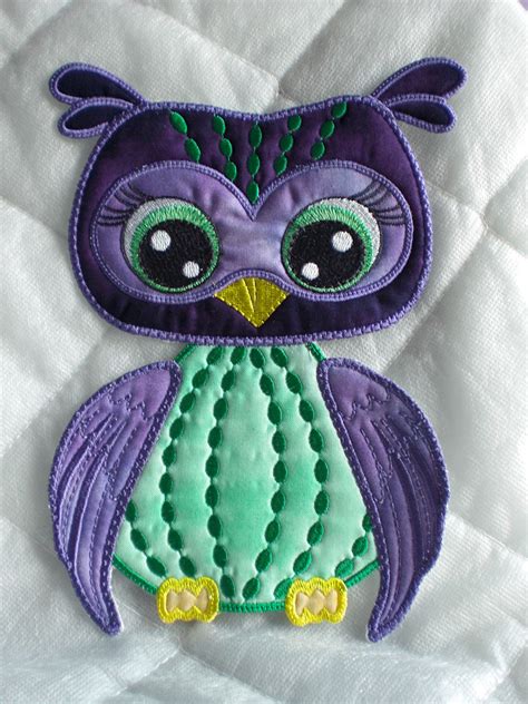 In the hoop owl from Kreative Kiwi embroidery designs Brother Embroidery Machine, Kiwi ...