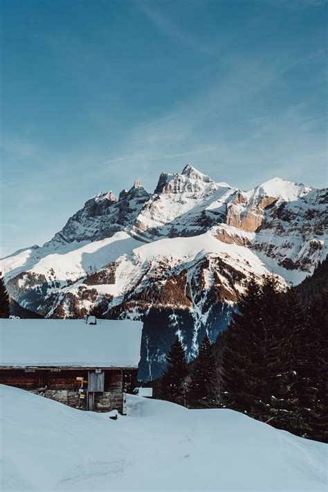 Late season skiing in France