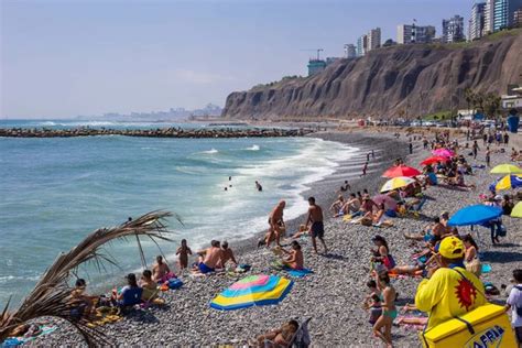 Lima beach Stock Photos, Royalty Free Lima beach Images | Depositphotos®