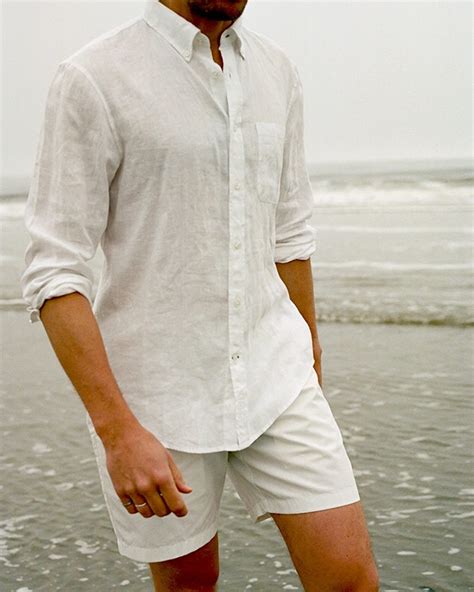 The Best Linen Shirts For Men: Summer 2021 Edition