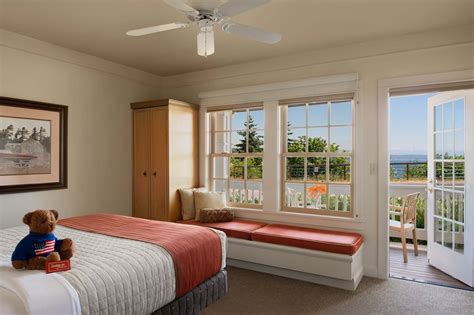 Queen Rooms | Saratoga Inn Whidbey Island