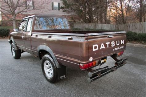 $5,900 1981 Datsun 720 DX King Cab 4x4