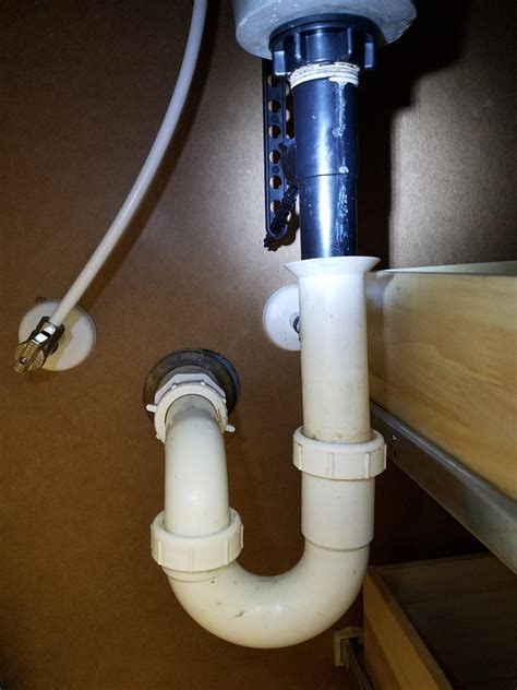 Is there a good reason this sink trap is not sealed at the entry connection? : r/Plumbing