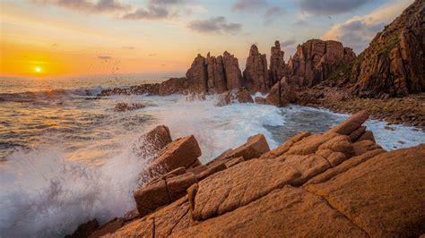 Pinnacles rock formation on Cape Woolamai at sunset, Phillip Island ...