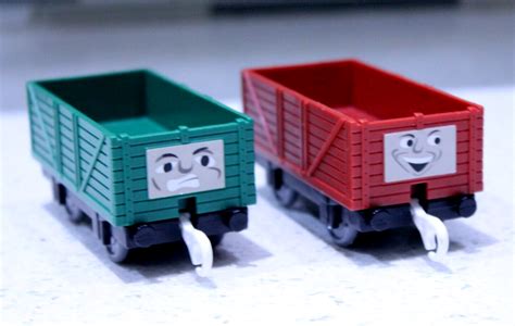 Thomas & Friends Trackmaster Troublesome Truck Car Red & Green Hit Toy 2006 EUC! | eBay