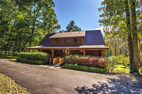 Upper Lodge Brevard Cabin on 80 Acres w/ Pool! UPDATED 2020 - Tripadvisor - Rosman Vacation Rental