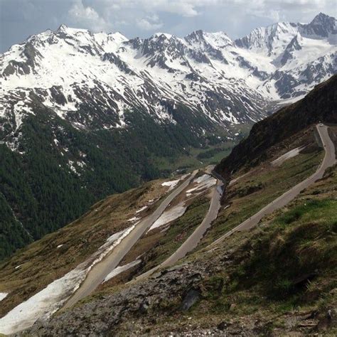 Photos at Timmelsjoch - Road in Sölden Roads, Mount Everest, Mountains ...