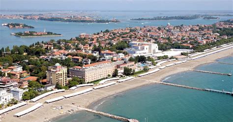 Lido di Venezia ferie | Book hotel / feriebolig her