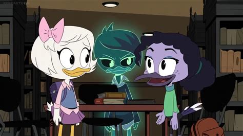 Meeting Violet (Clip) | Friendship Hates Magic | Ducktales (2017) - YouTube